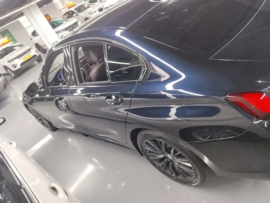 BMW 3 Series 2022 из CN, фото 5