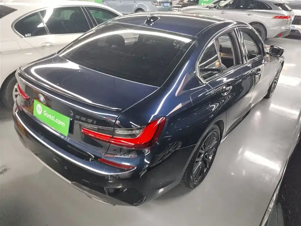 BMW 3 Series 2022 из CN, фото 7