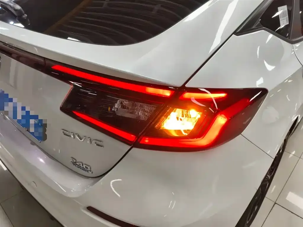 Honda Civic 2023 из CN, фото 8