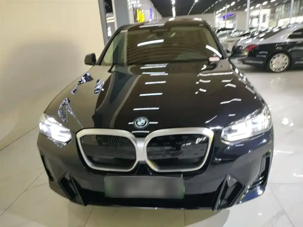 BMW iX3 2025 из CN, фото 3
