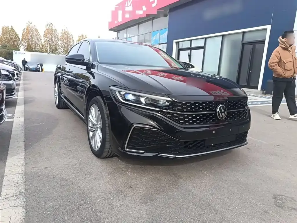 Volkswagen Passat 2023 из CN, фото 4