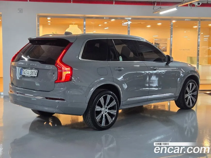 Volvo XC90 2025 из KR, фото 2