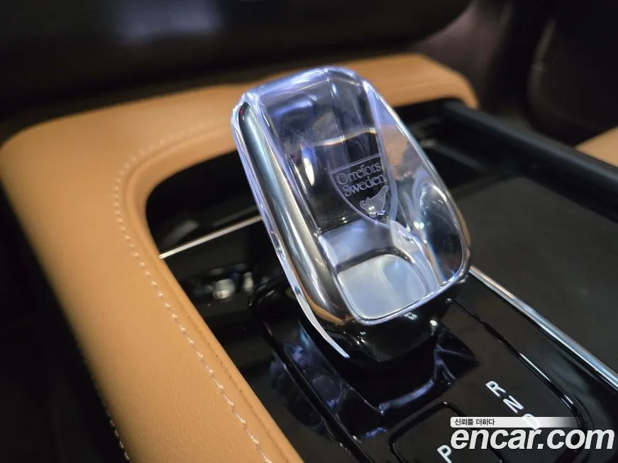 Volvo XC90 2025 из KR, фото 9