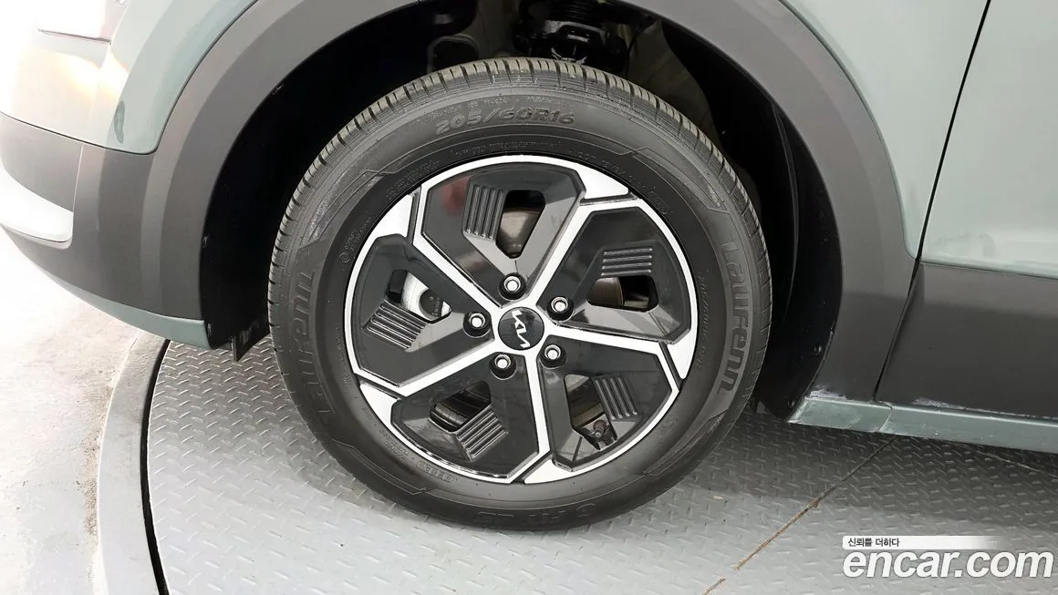 Kia Niro 2024 из KR, фото 5