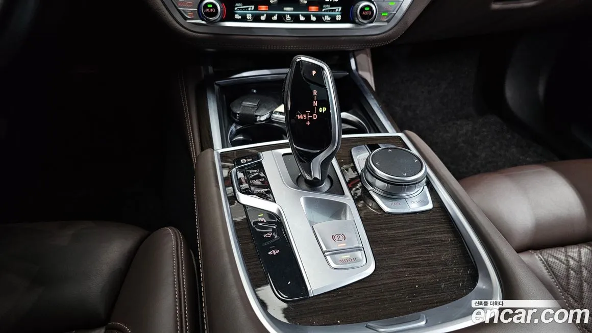 BMW 7-Series 2022 из KR, фото 9