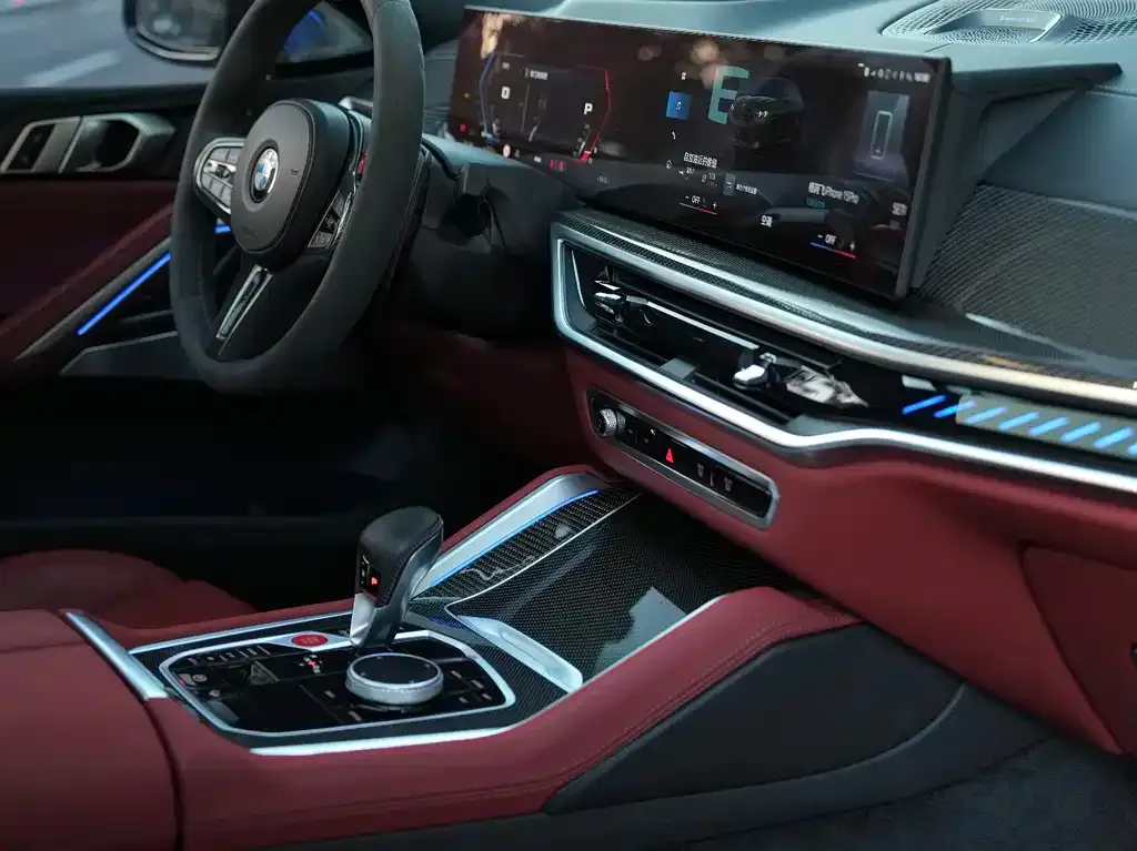 BMW X6 M 2024 из CN, фото 10