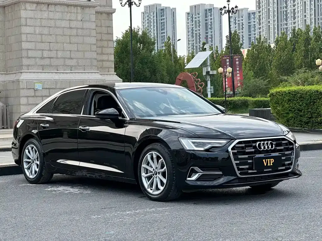 Audi A6L 2023 из CN, фото 3