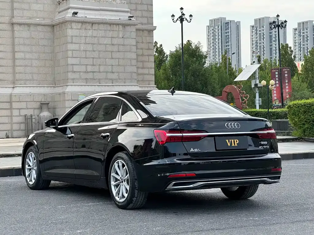 Audi A6L 2023 из CN, фото 8