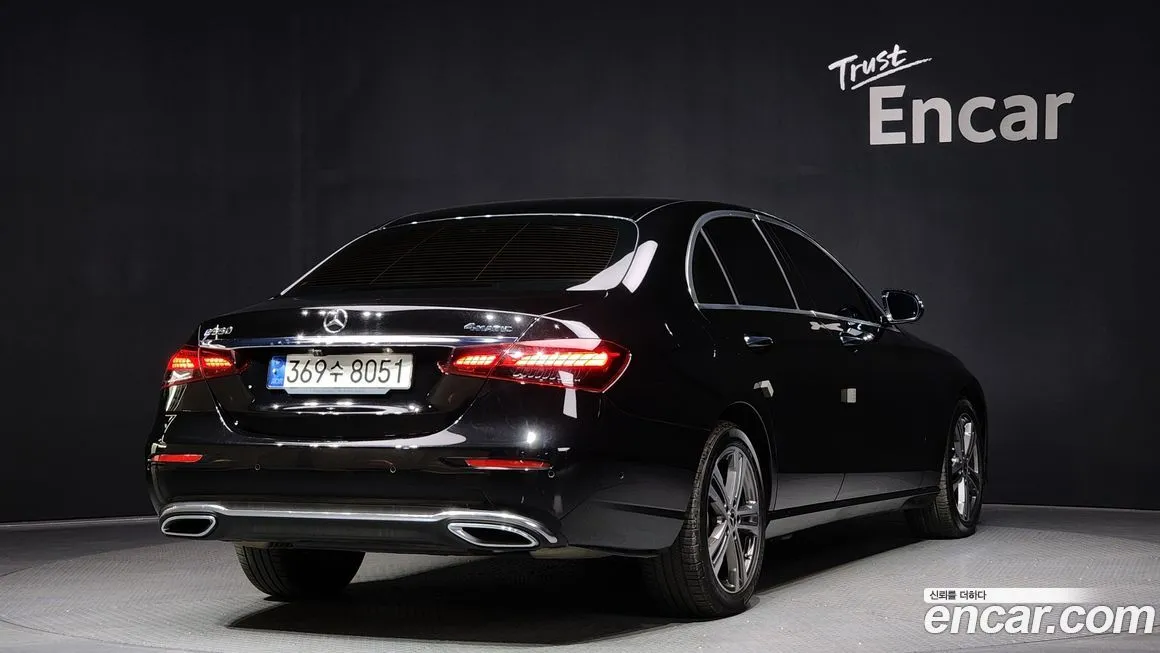 Mercedes-Benz E-Class 2022 из KR, фото 2