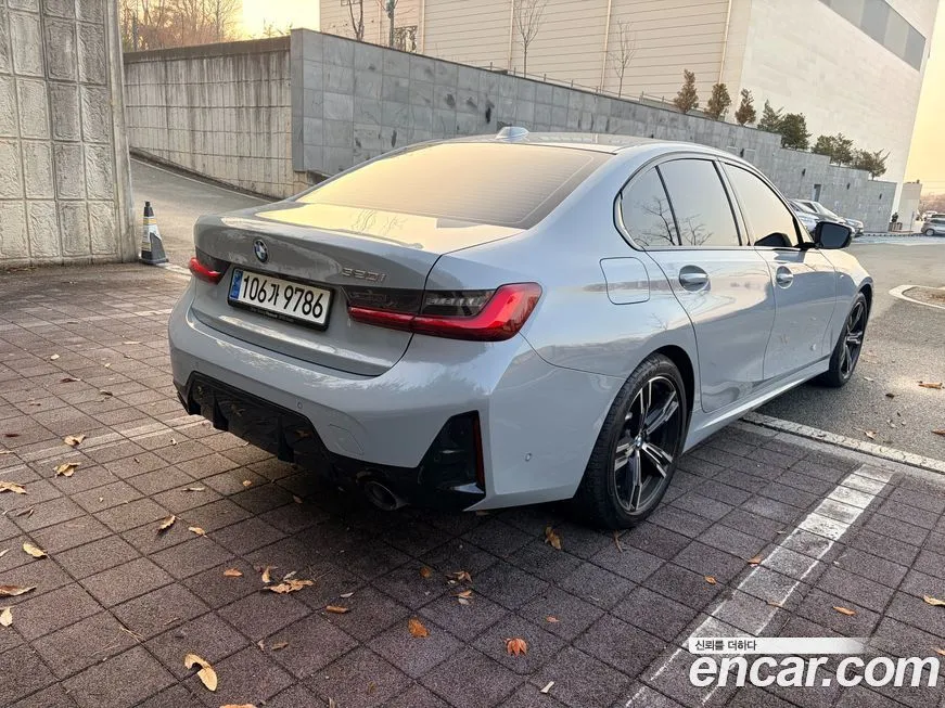 BMW 3-Series 2024 из KR, фото 5