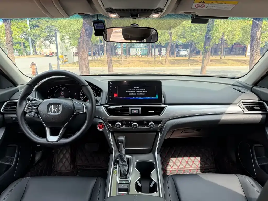Honda Accord 2023 из CN, фото 10