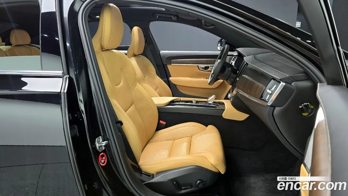 Volvo S90 — фото 10