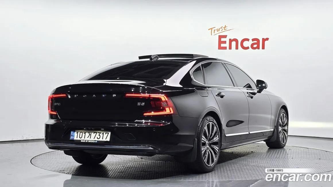 Volvo S90 — фото 2