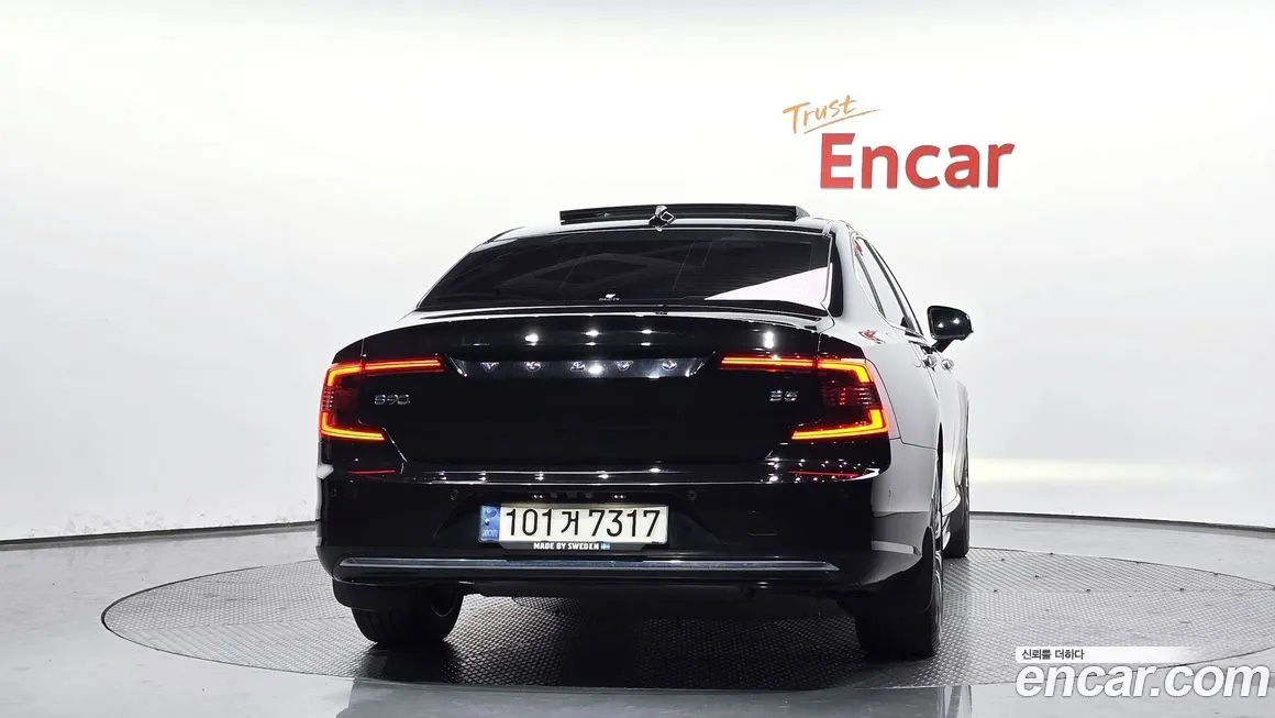Volvo S90 — фото 4