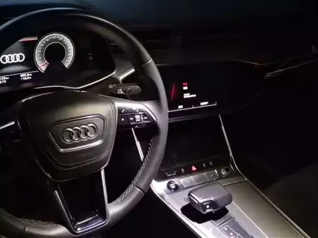 Audi A6L 2024 из CN, фото 6