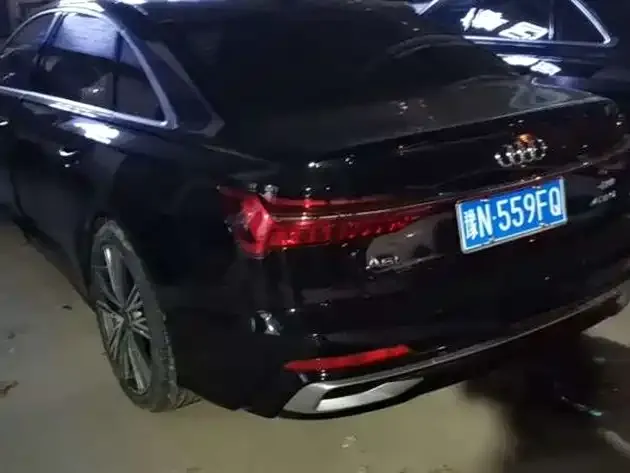 Audi A6L 2024 из CN, фото 9