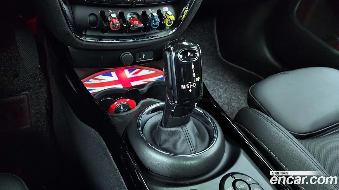 Mini Clubman 2023 из KR, фото 9