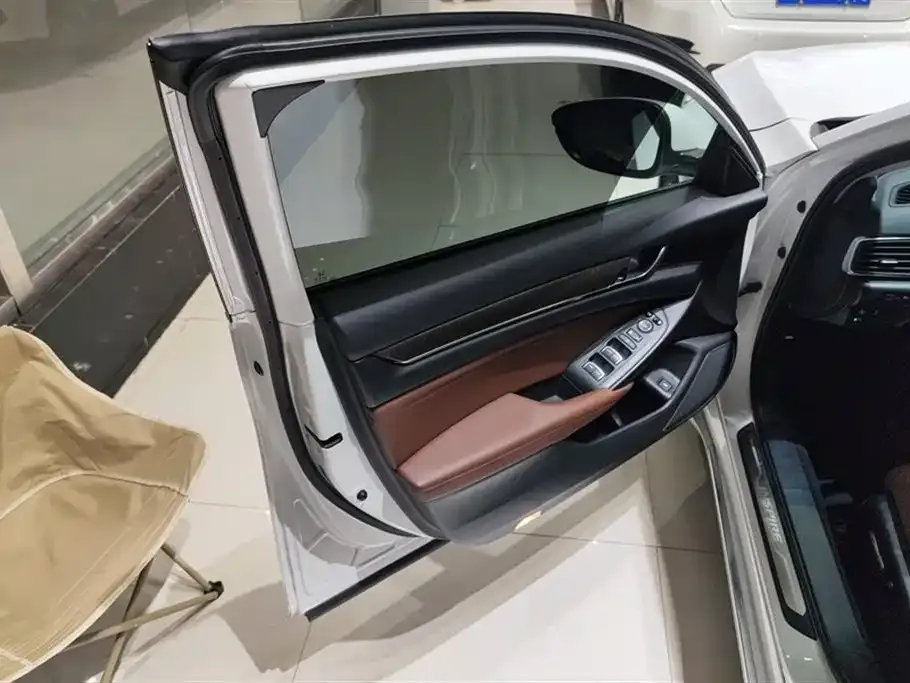 Honda Inspire 2021 из CN, фото 7