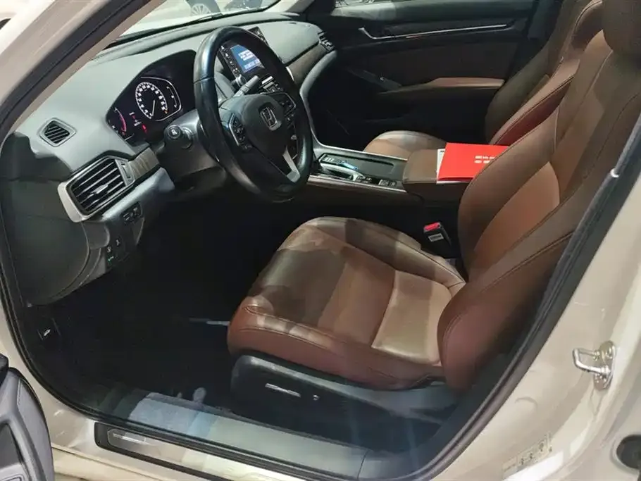 Honda Inspire 2021 из CN, фото 9
