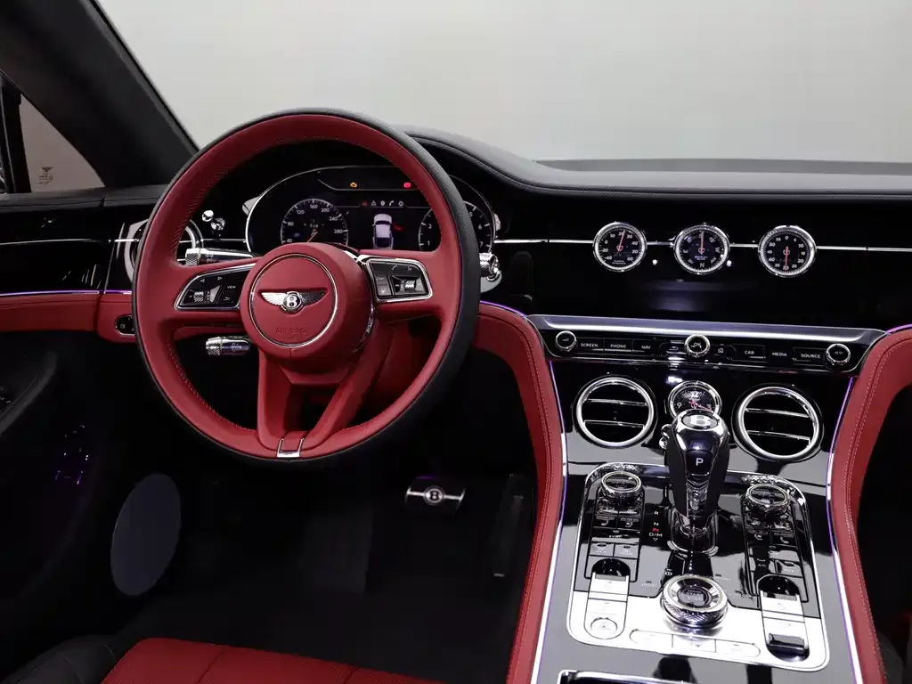 Bentley Continental 2021 из CN, фото 9