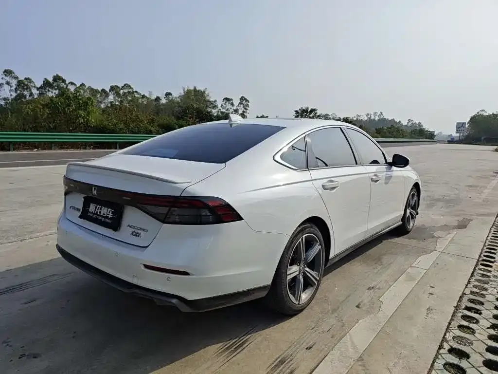 Honda Accord 2024 из CN, фото 4