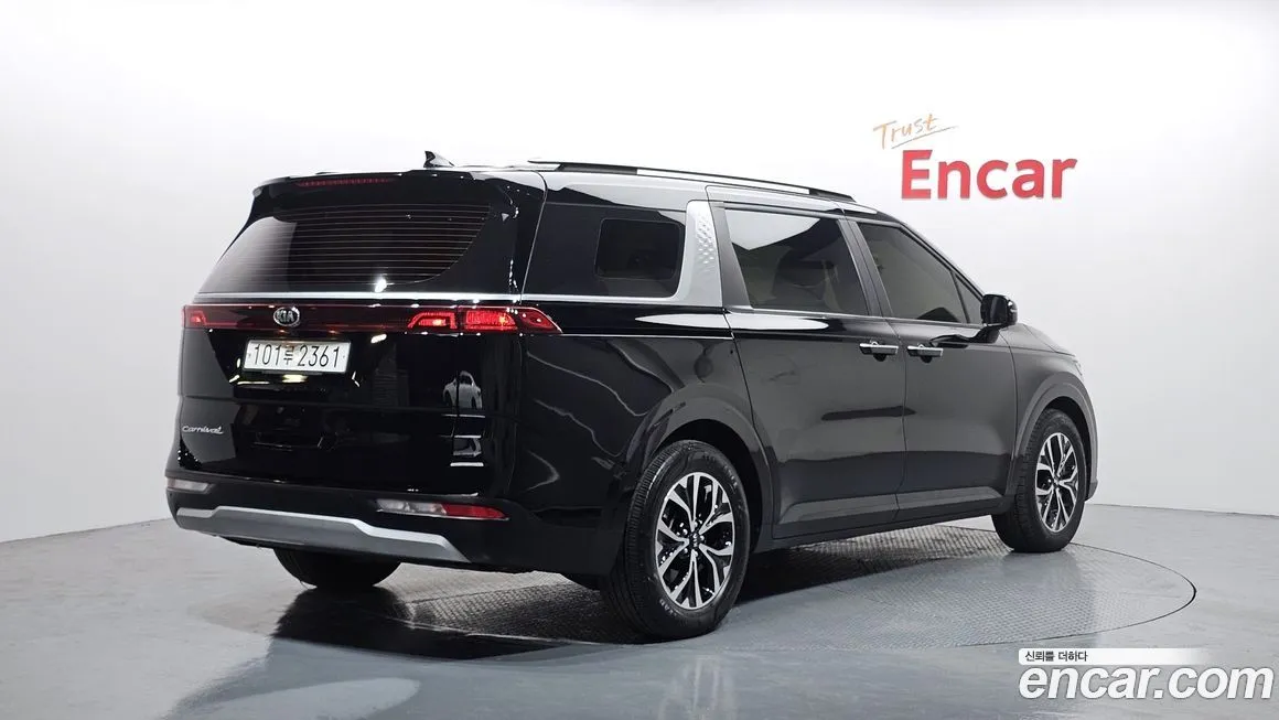 Kia Carnival 2021 из KR, фото 2