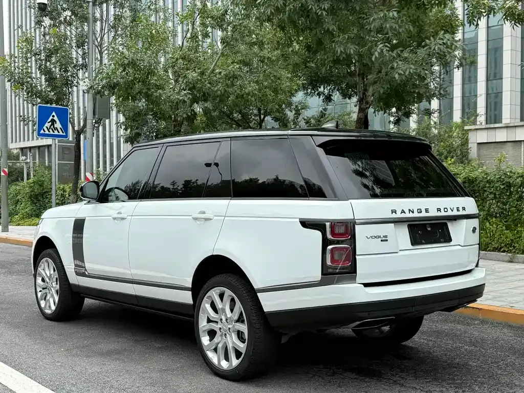 Land Rover Range Rover 2022 из CN, фото 3