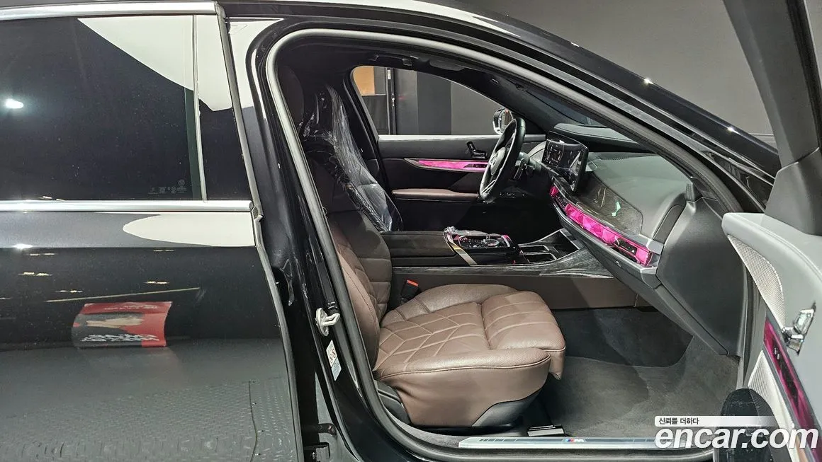 BMW 7-Series 2023 из KR, фото 10