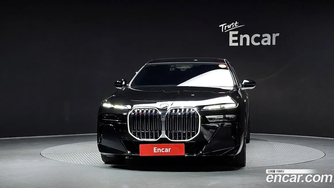 BMW 7-Series 2023 из KR, фото 3