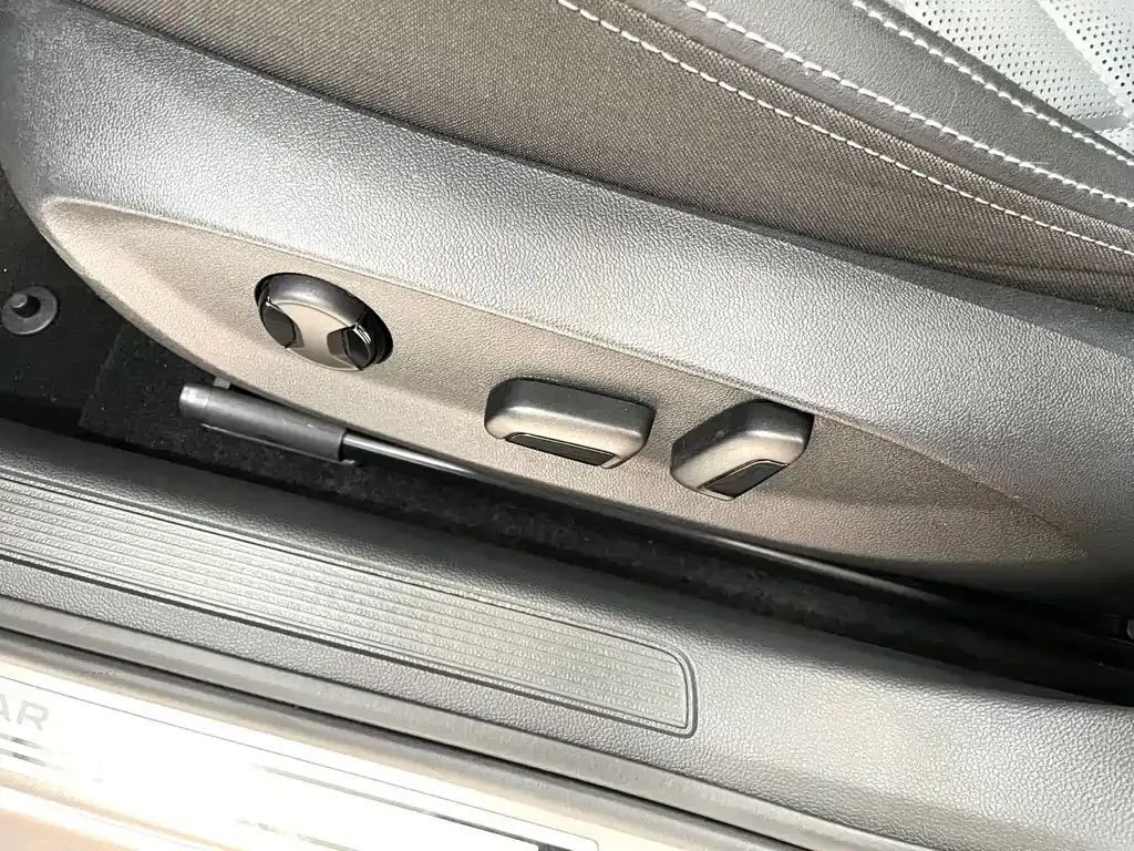 Volkswagen Sagitar 2022 из CN, фото 10