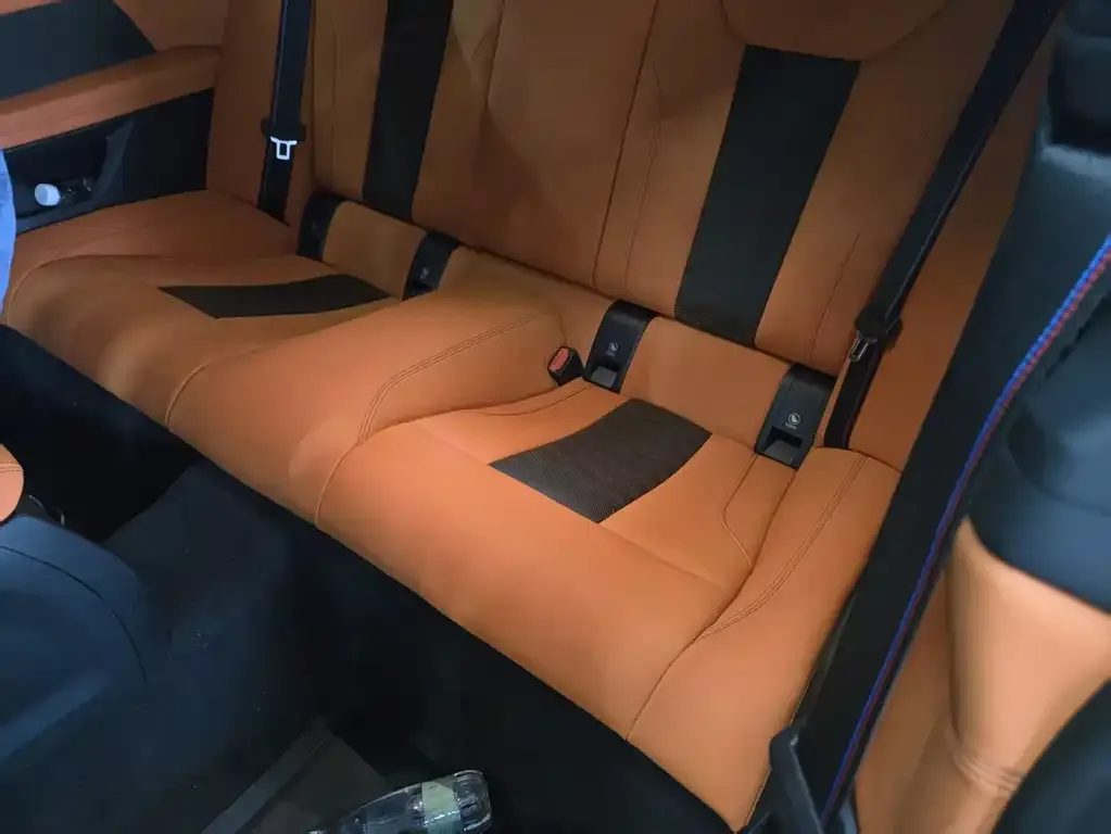 BMW M4 2024 из CN, фото 3