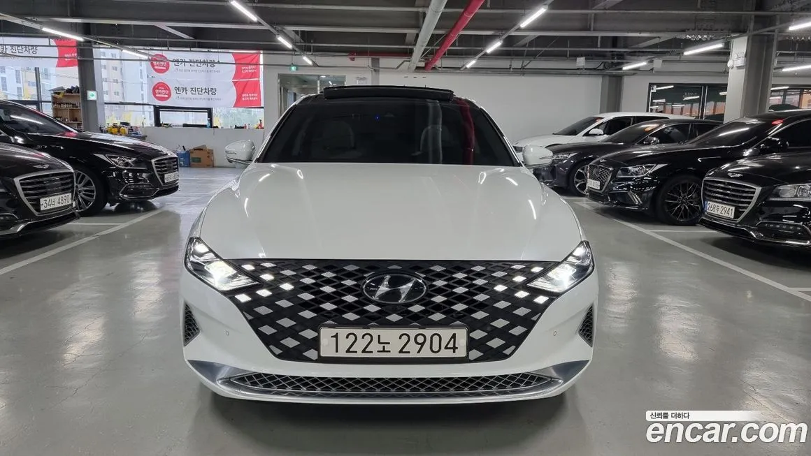 Hyundai Grandeur 2022 из KR, фото 3