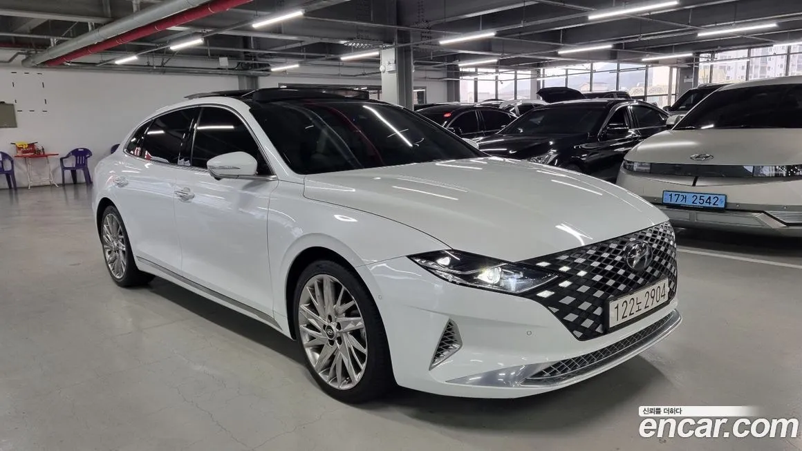 Hyundai Grandeur 2022 из KR, фото 5