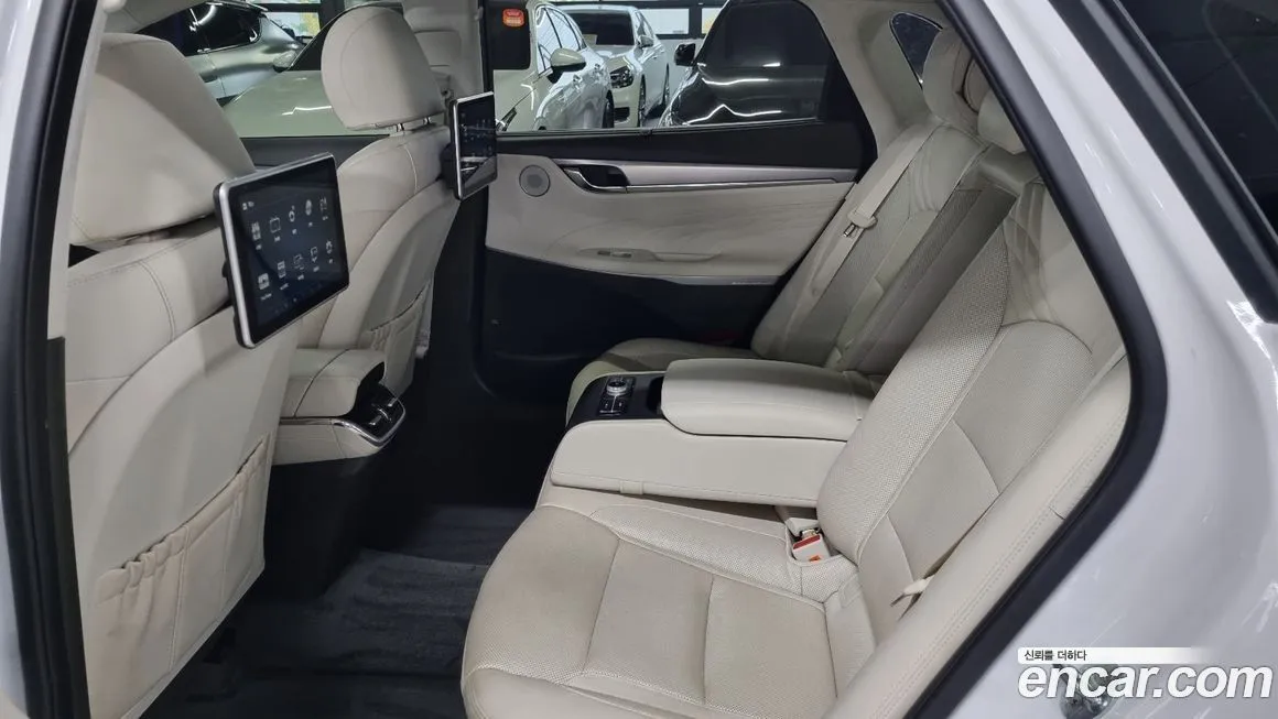 Hyundai Grandeur 2022 из KR, фото 9