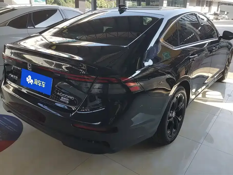 Honda Accord 2024 из CN, фото 3