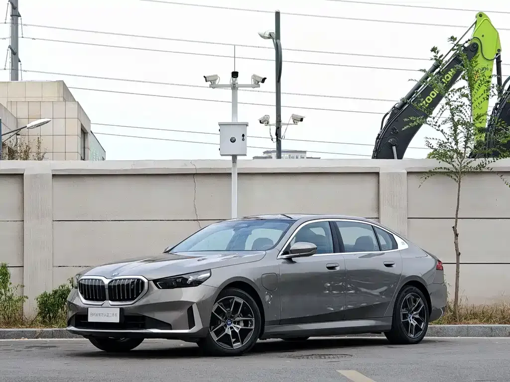 BMW i5 2024 из CN, фото 1