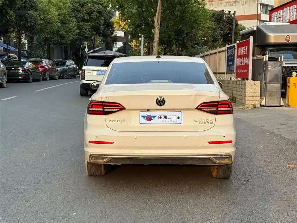 Volkswagen Lavida 2021 из CN, фото 5