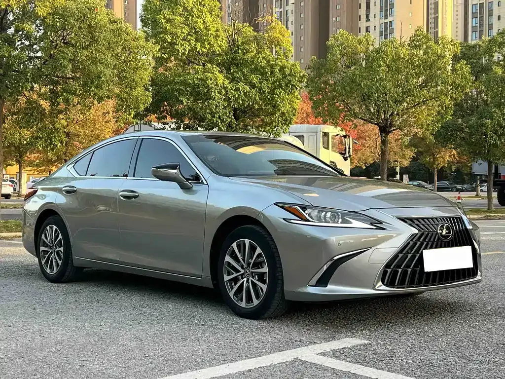 Lexus ES 2022 из CN, фото 3