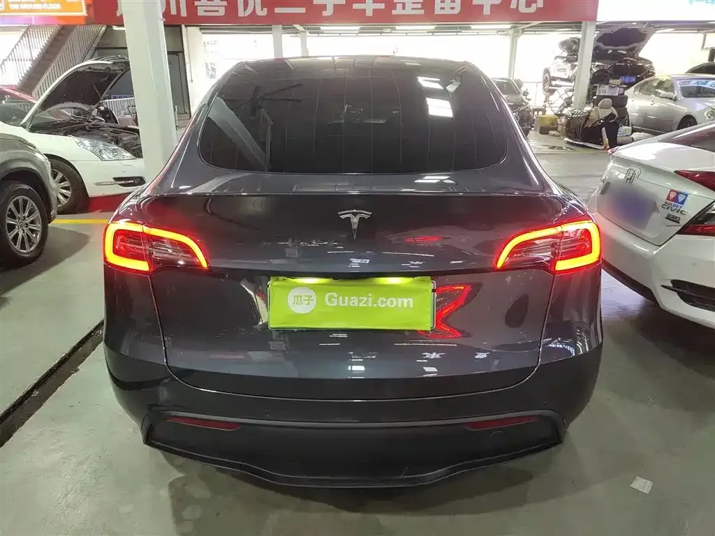 Tesla Model Y 2023 из CN, фото 6
