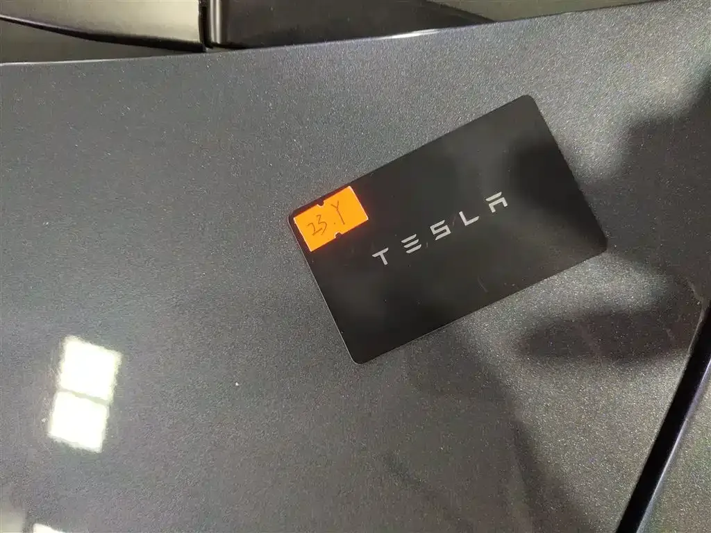Tesla Model Y 2023 из CN, фото 9