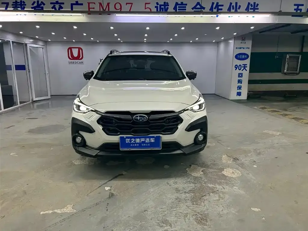 Subaru Crosstrek 2024 из CN, фото 2