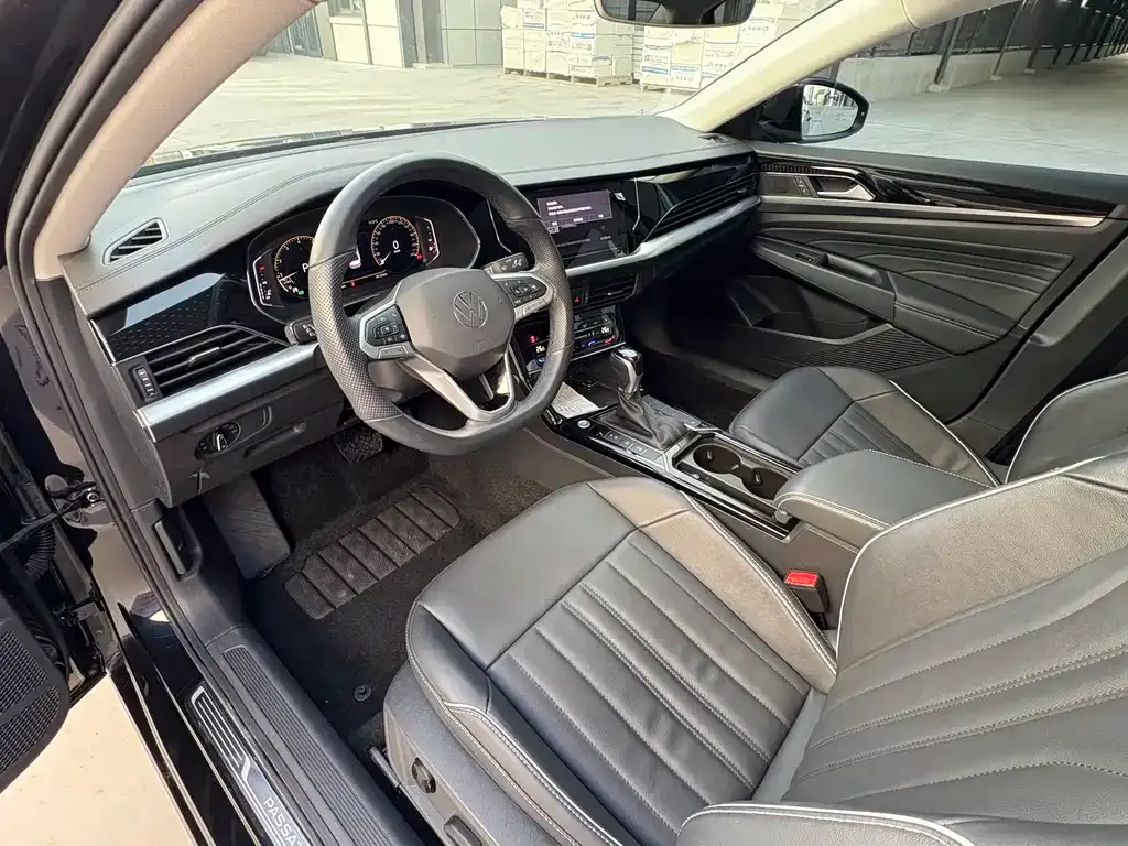 Volkswagen Passat 2022 из CN, фото 4