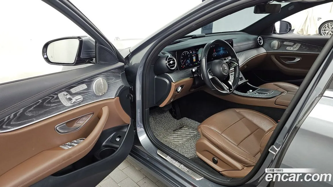 Mercedes-Benz E-Class 2022 из KR, фото 10