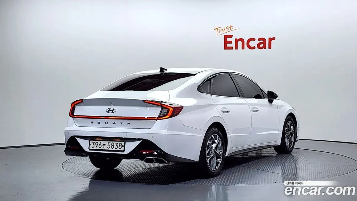 Hyundai Sonata — фото 2