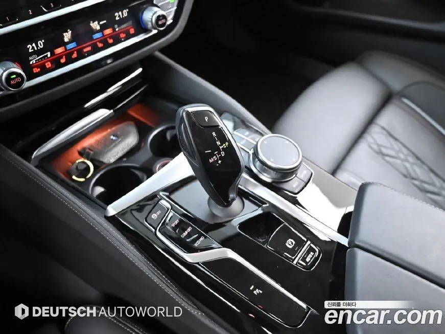 BMW 5-Series 2021 из KR, фото 9