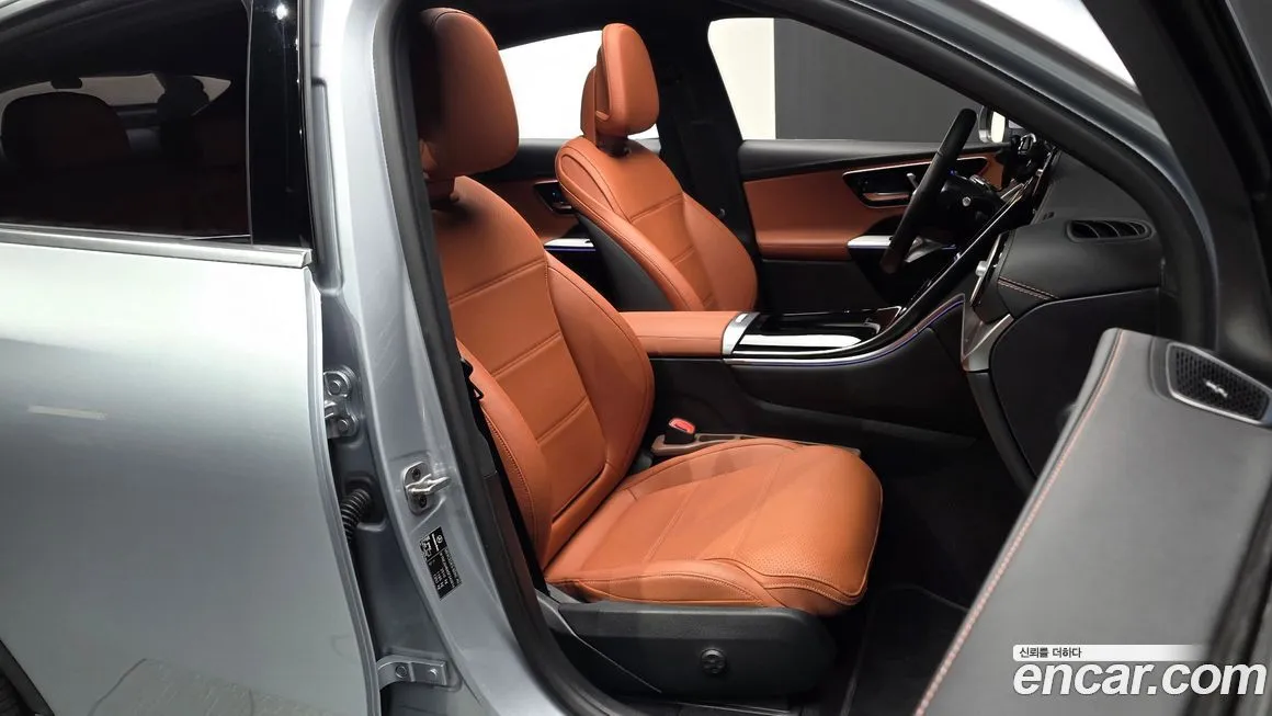 Mercedes-Benz GLC-Class 2025 из KR, фото 10
