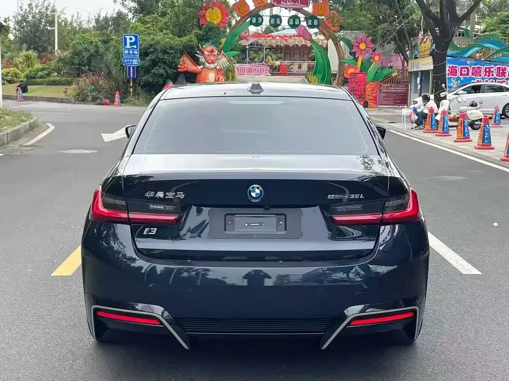 BMW i3 2024 из CN, фото 8