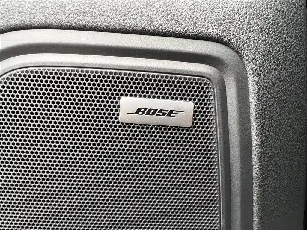 Porsche Macan 2025 из CN, фото 10