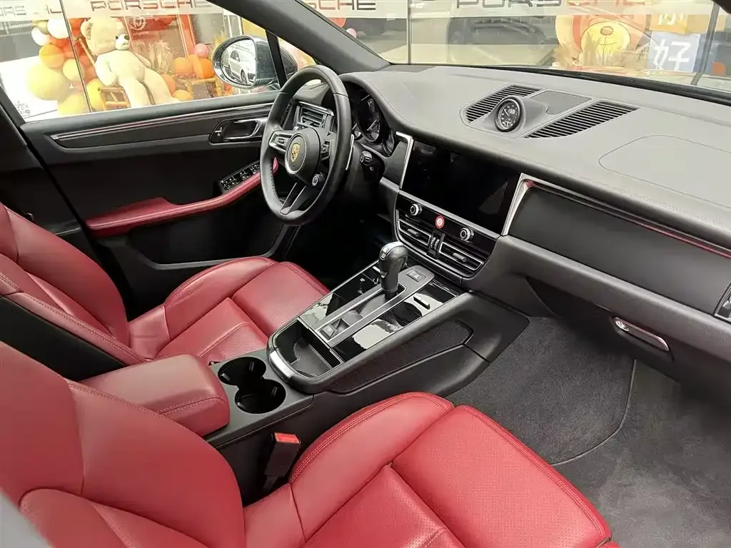 Porsche Macan 2025 из CN, фото 7