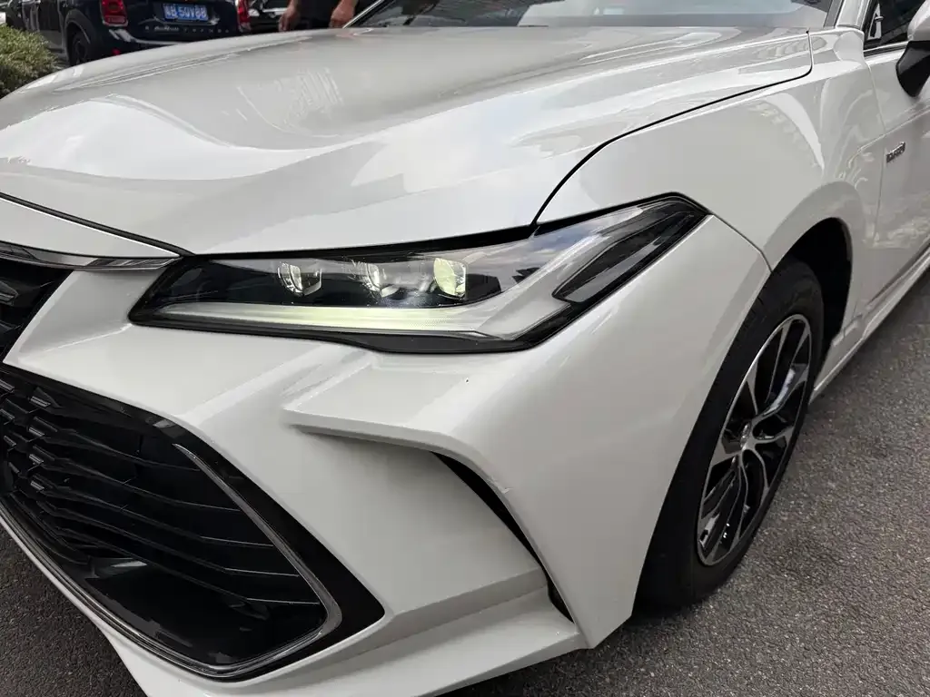 Toyota Avalon 2023 из CN, фото 8